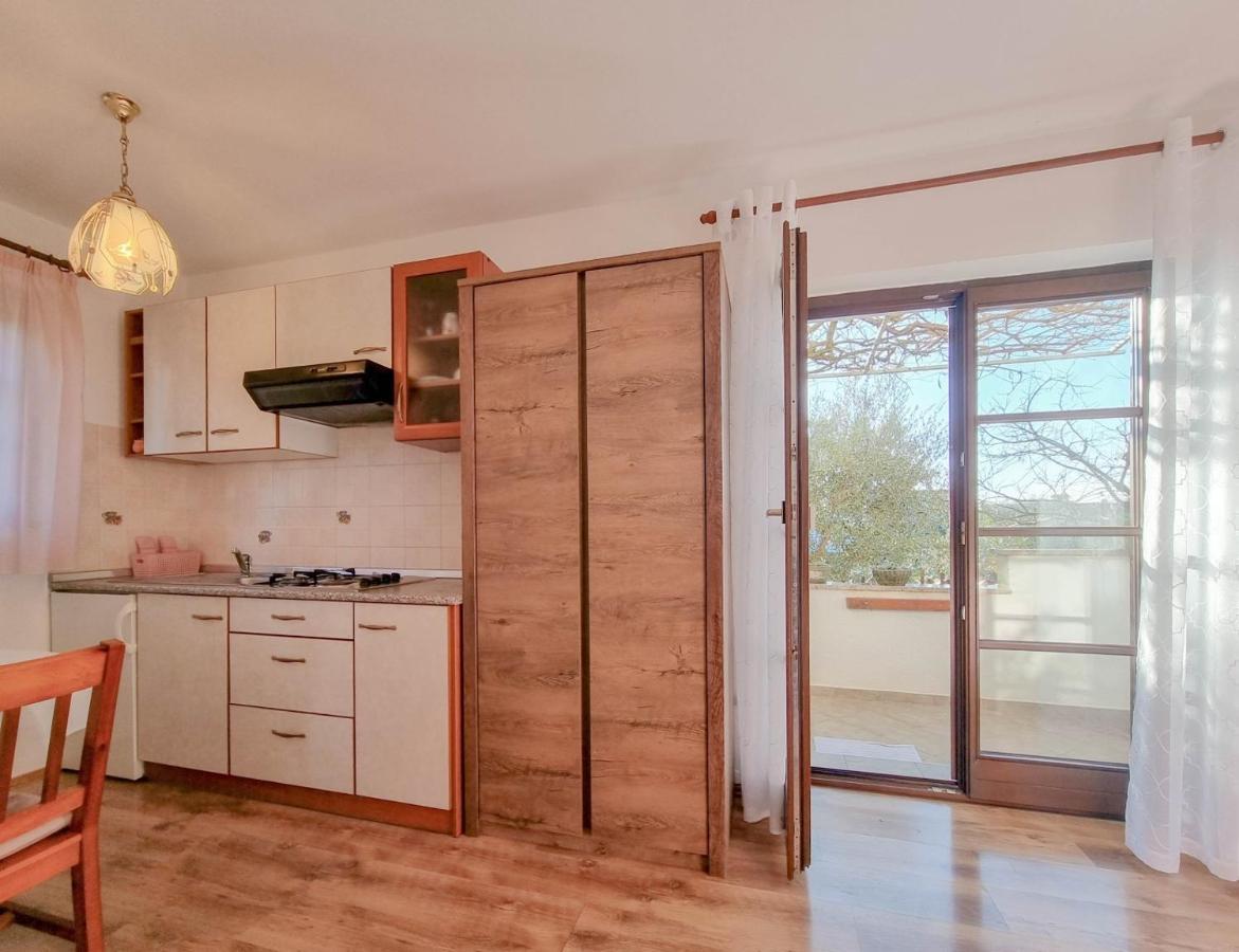Santo Lägenhet Novigrad Istria Exteriör bild